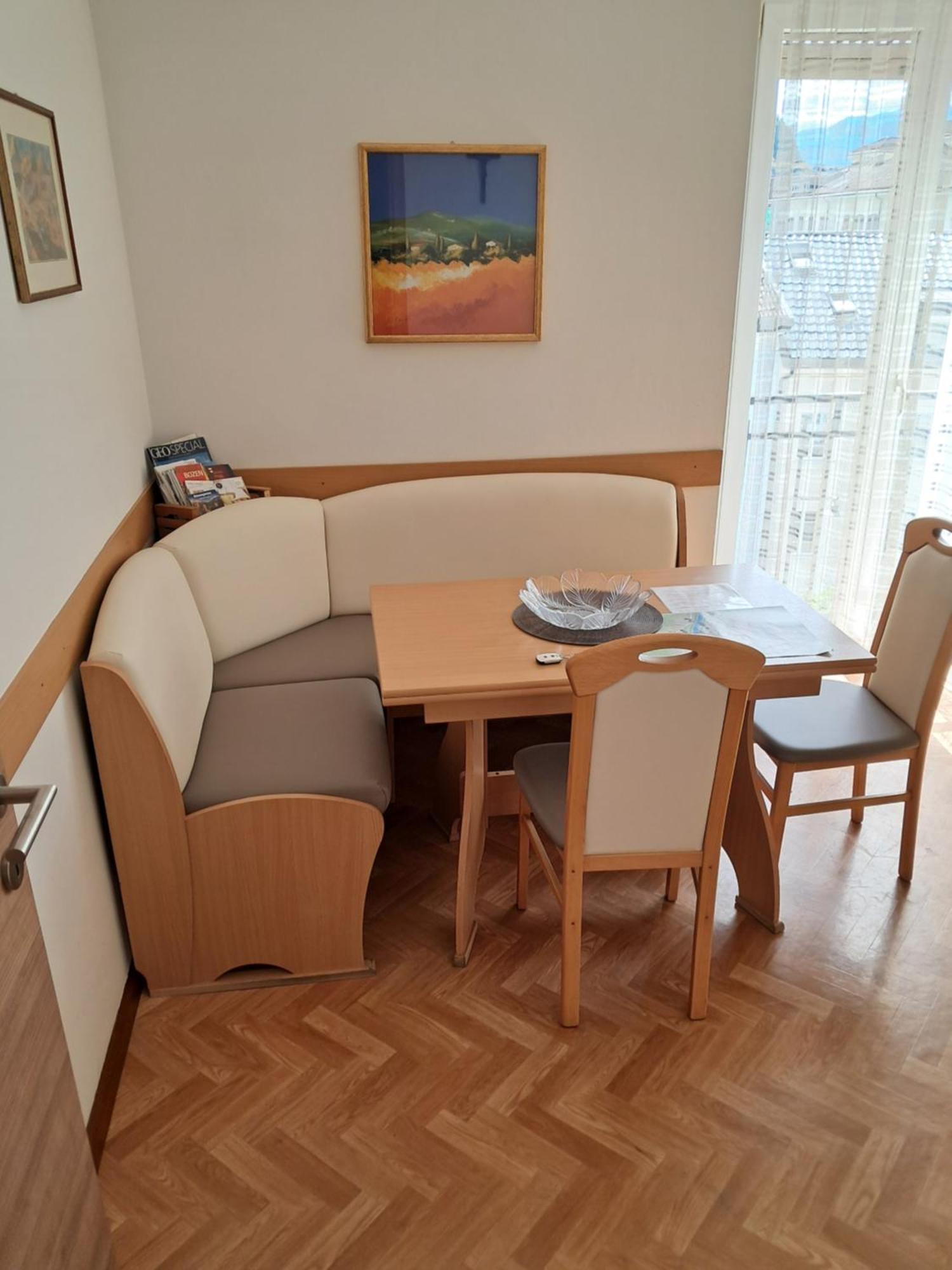 Guesthouse48 Больцано Екстер'єр фото